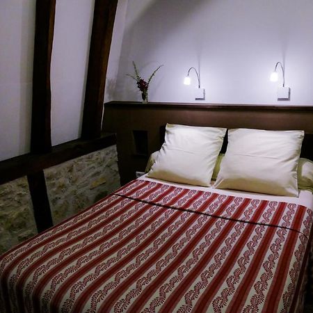 Domaine De Borie Chambres D'Hotes 布里特努 外观 照片